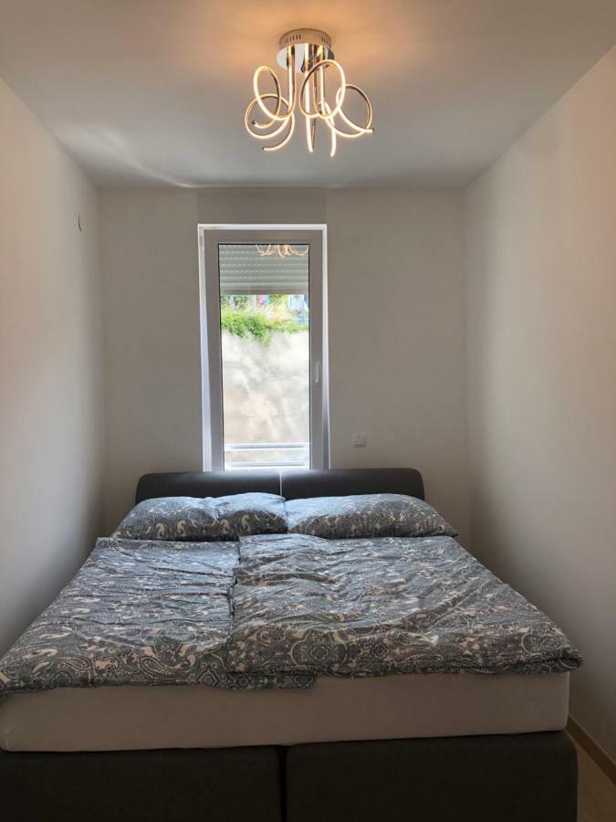 Apartment Zeljkica - Villa Sunce 센 외부 사진